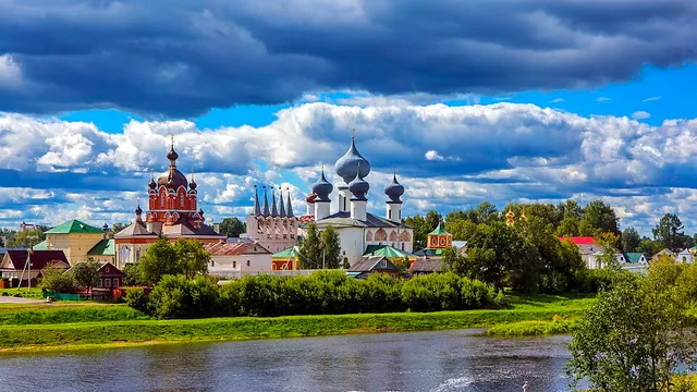 Череповец — Тихвин